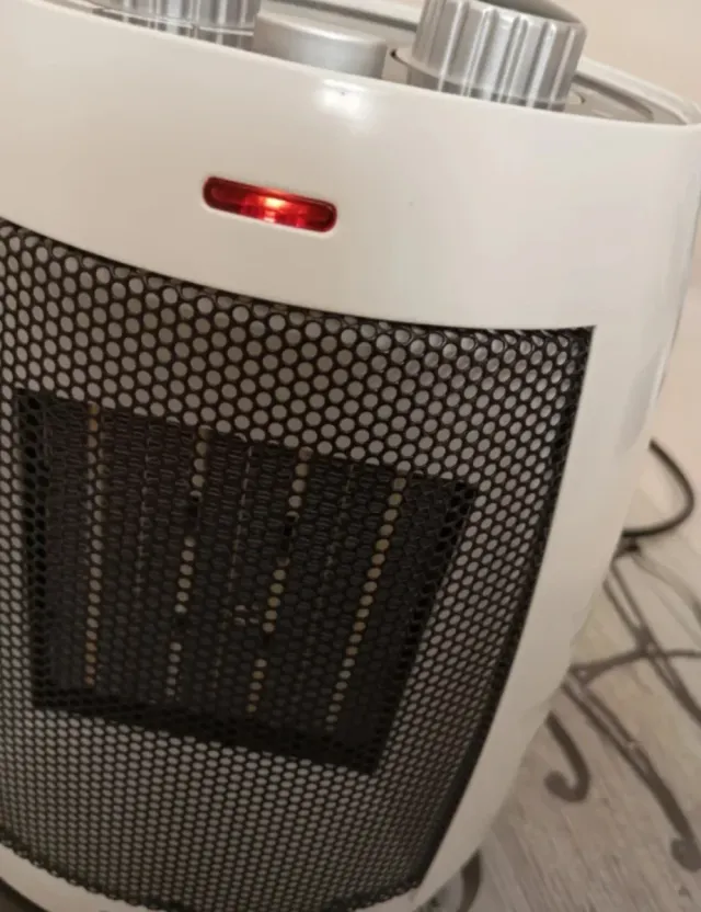 Calefactor cerámico blanco