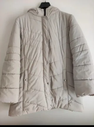 Abrigo beige talla XL