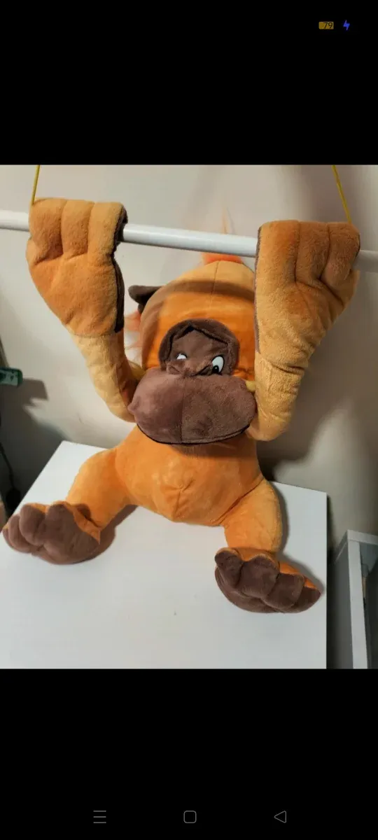 Peluche Mono Colgante Naranja