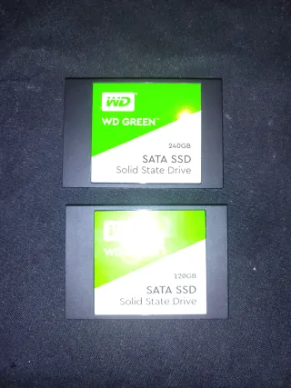 2 Discos SSD WD Green SATA 240GB y 120GB