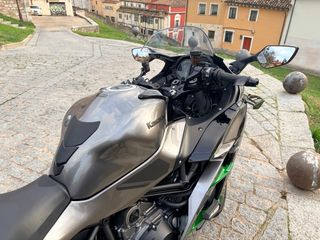 Kawasaki Ninja H2 SX SE+ 2020