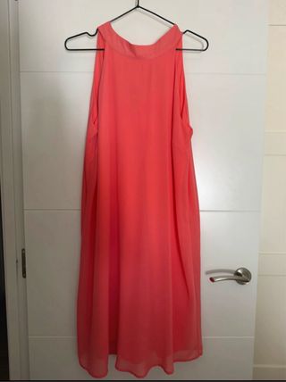 Vestido de fiesta rojo coral