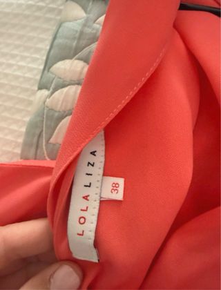 Vestido de fiesta rojo coral