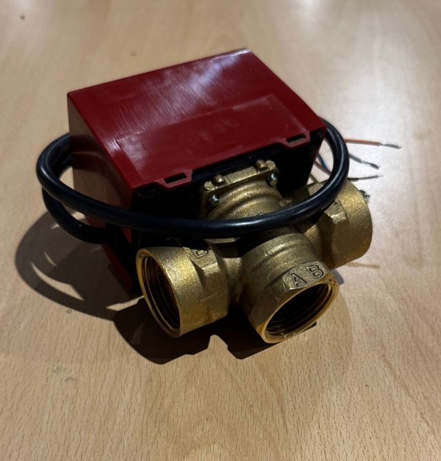 Válvula de zona Orkli 3 vías motorizada