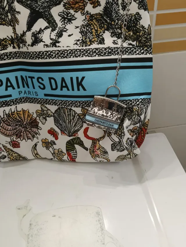 Bolso de mano estampado