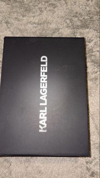Zapatillas Karl Lagerfeld sin estrenar