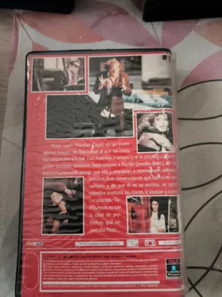 Besos de Vampiro VHS