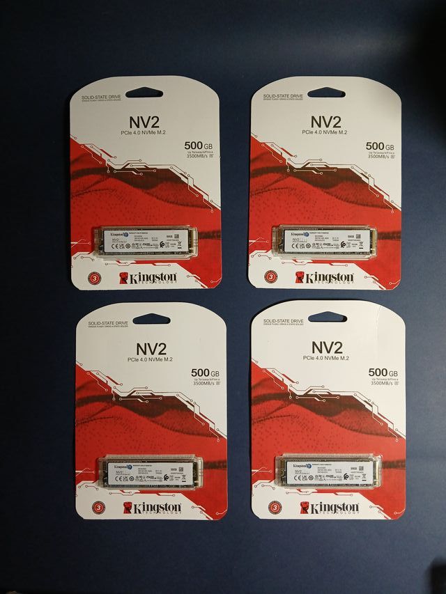 4x Kingston NV2 SSD 500GB NVMe PCIe M.2