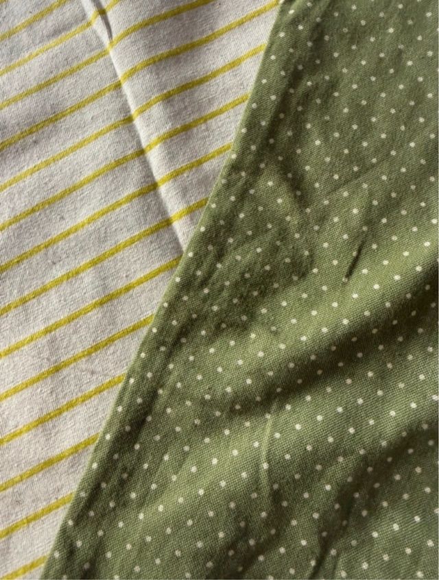 Foulard reversible verde y amarillo