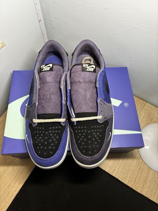 Air Jordan 1 Retro Low OG Voodoo Morado