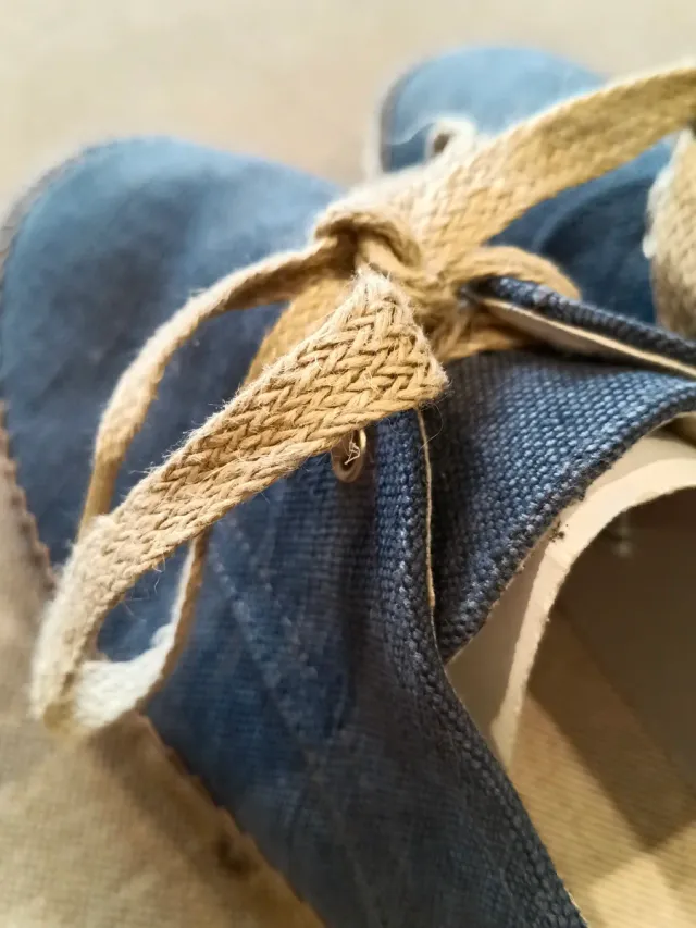 Toni Pons Azul Talla 40 y 41