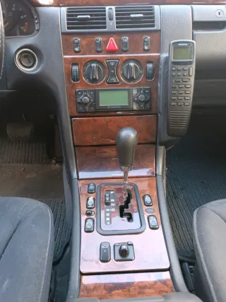 Mercedes-Benz Clase E 1999