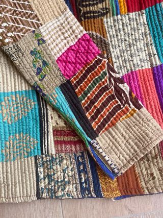 Chaqueta reversible patchwork de Samarcanda.