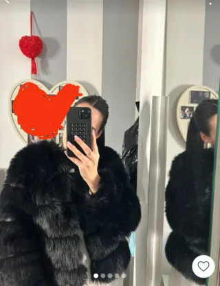 Pelliccia ecologica nera