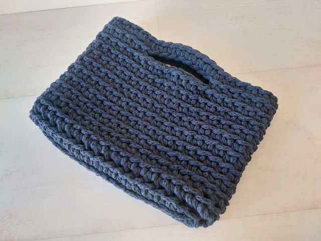Bolso clucth nuevo crochet azul marino