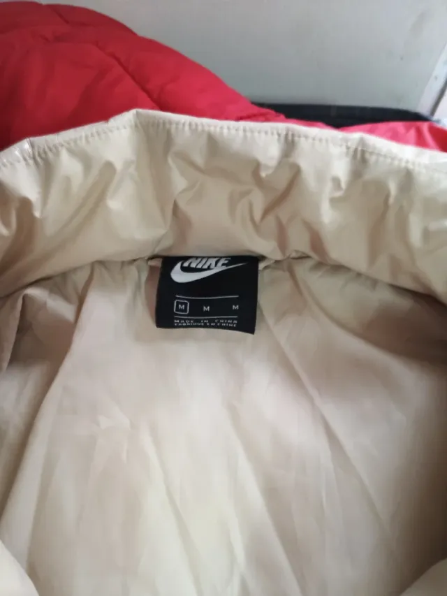 Cazadora Nike Perlada Chica