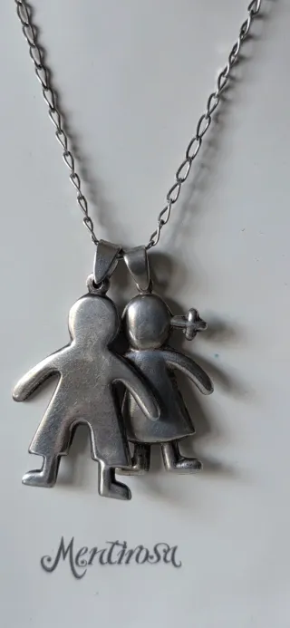 Collana in Argento con Due Bambini
