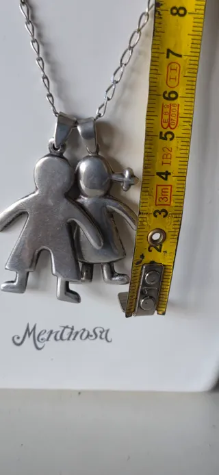 Collana in Argento con Due Bambini