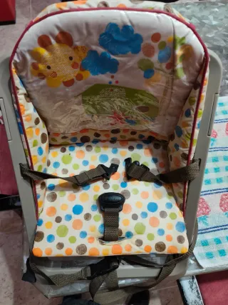 Sillita adaptable para bebés con estampado