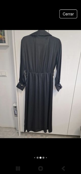 Vestido negro fluido