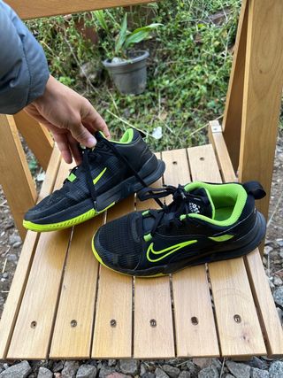 Zapatillas Nike Niños Negras y Verdes