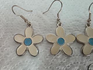 LOTE PENDIENTES - FLORES - MARGARITAS