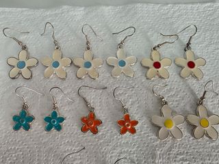 LOTE PENDIENTES - FLORES - MARGARITAS
