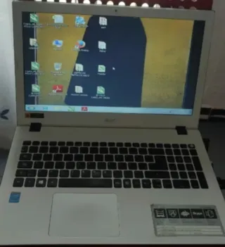 Portátil Acer E15