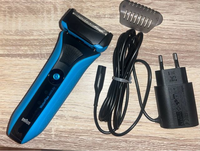 Afeitadora Braun WaterFlex wet&dry Azul