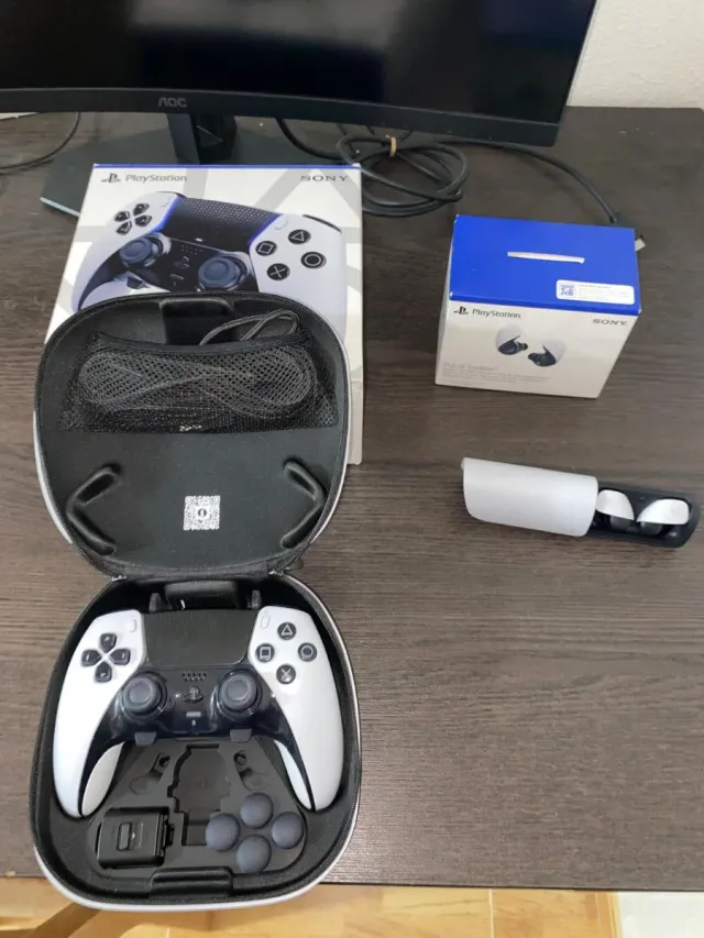 Mando DualSense Edge y Auriculares Pulse Explore