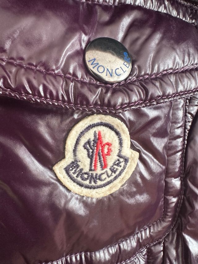 Piumino Moncler Tg. M Viola