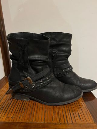 Botas Mustang Piel Negras Talla 40