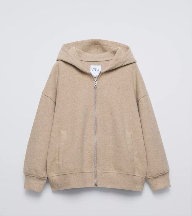 Chaqueta Zara Beige con Cremallera y Capucha