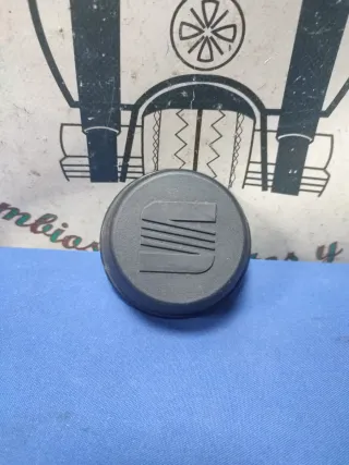 Tapa bujes Seat Ibiza / Córdoba 6L