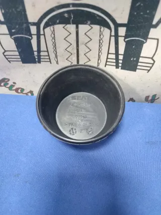 Tapa bujes Seat Ibiza / Córdoba 6L