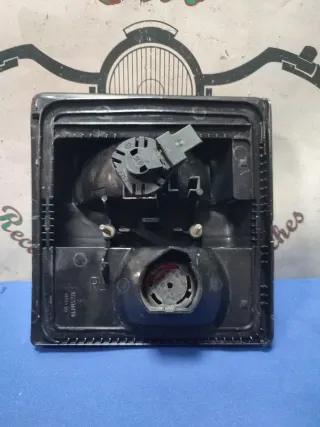 Piloto Trasero Dcho Audi 100 C3