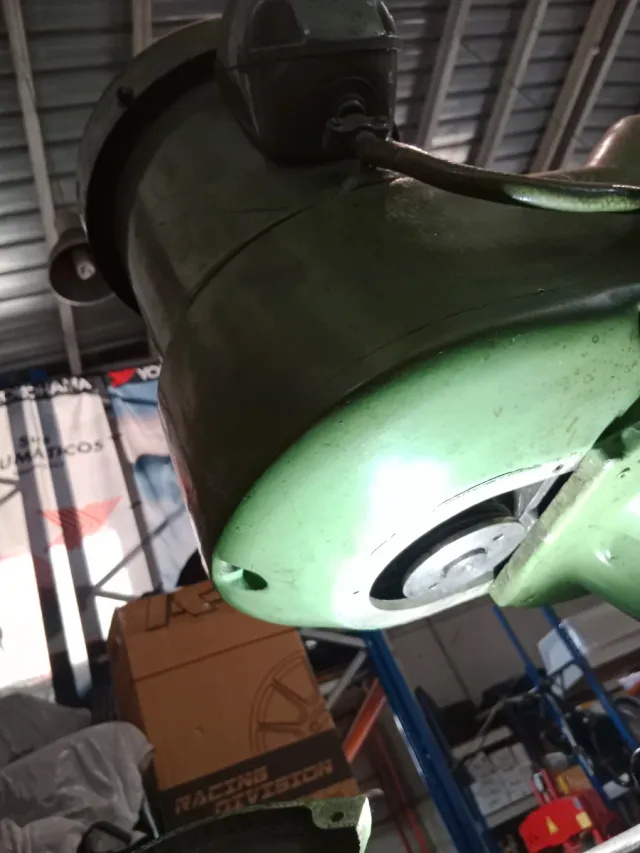 Fresadora Bridgeport