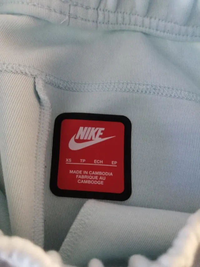 Chándal Nike Azul Cielo y otro en gris Original