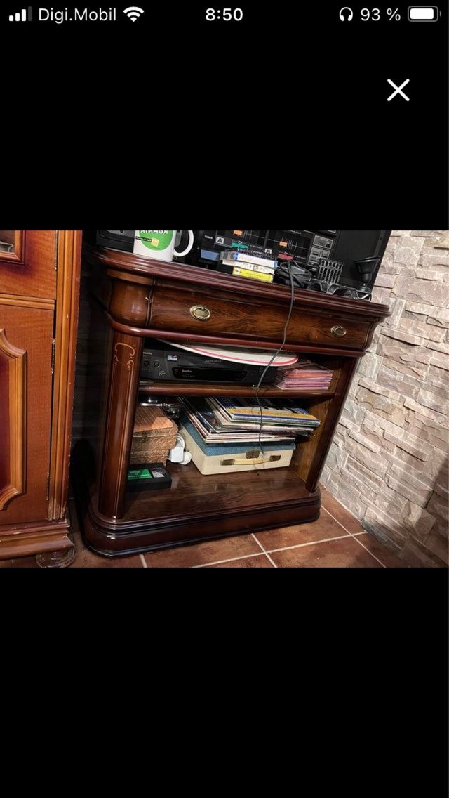 Mueble TV madera oscura