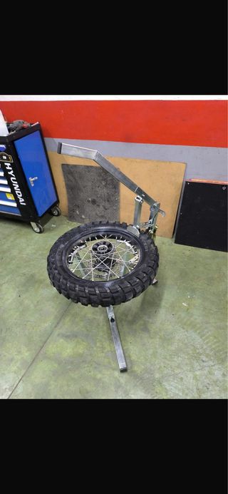 Destalonadora Neumáticos Enduro