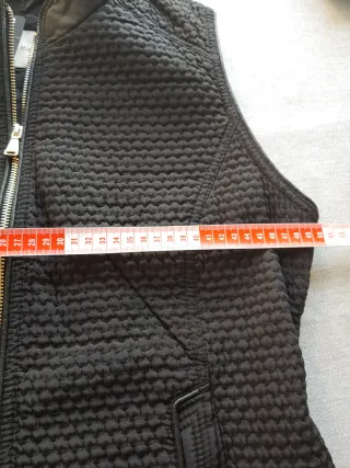 Chaleco negro mujer october,