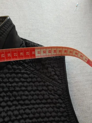 Chaleco negro mujer october,