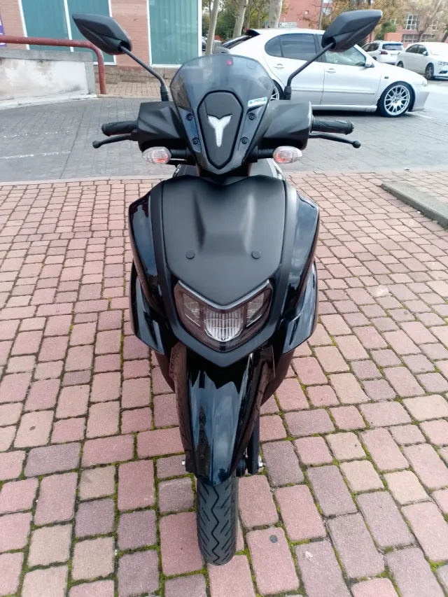 Yamaha Ray ZR 125 2025