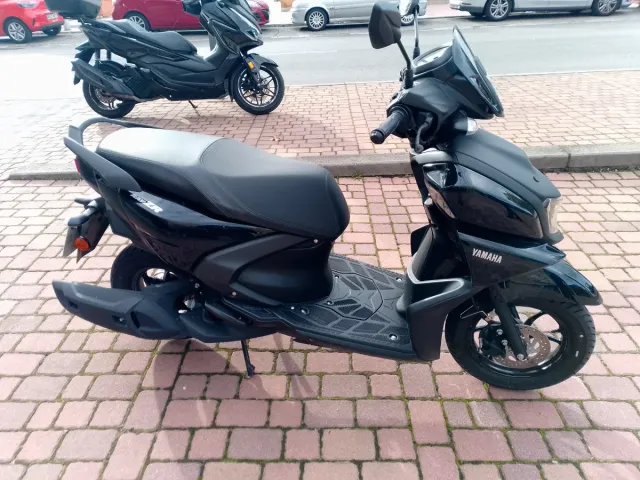 Yamaha Ray ZR 125 2025