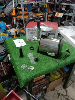 Tritacarne elettrico 1400W