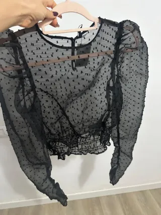Blusa H&M plumeti negra XS