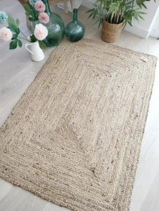 Tappeto in iuta naturale stile nordico