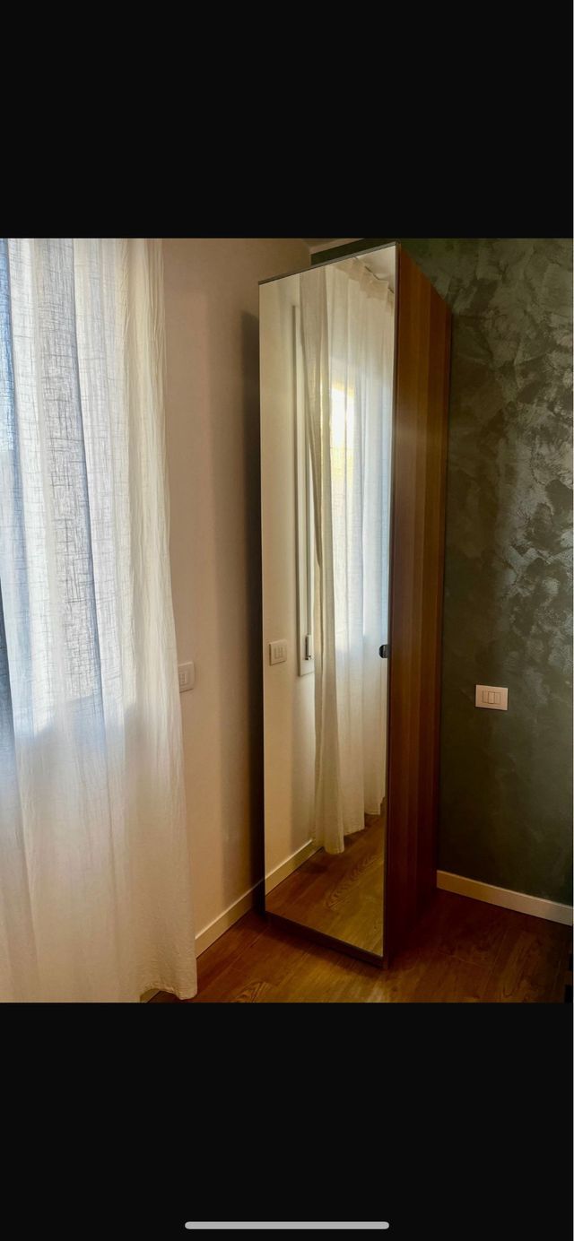 Armadio Ikea Pax Rovere con specchio