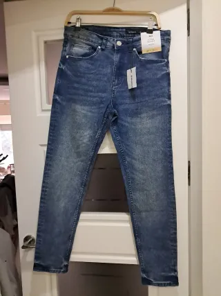 Chaqueta deportiva hombre gris Pantalón vaquero