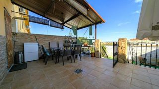 Casa adosada en venta en Mejostilla en Cáceres